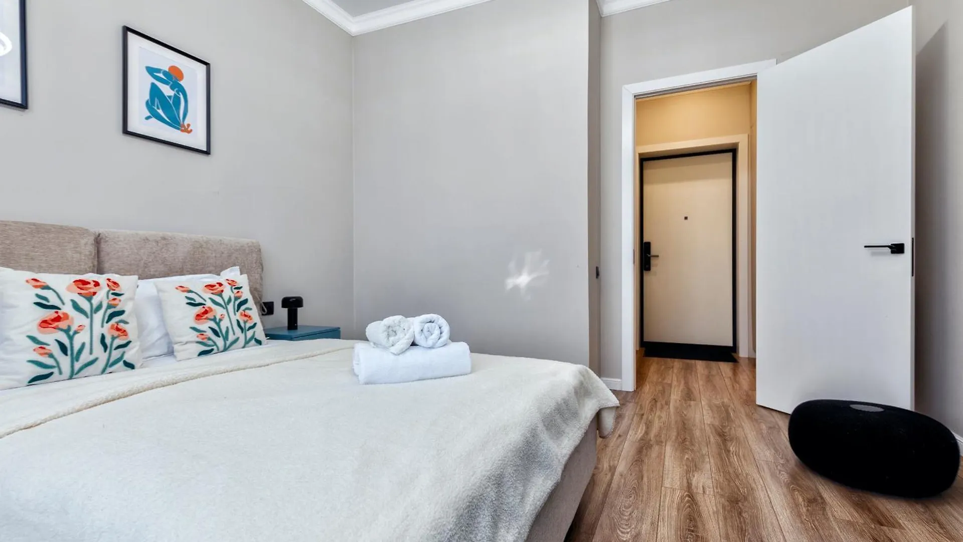 Apartment Grand Turan Comfort, Khanshatyr, Центр Города Nur-Sultan