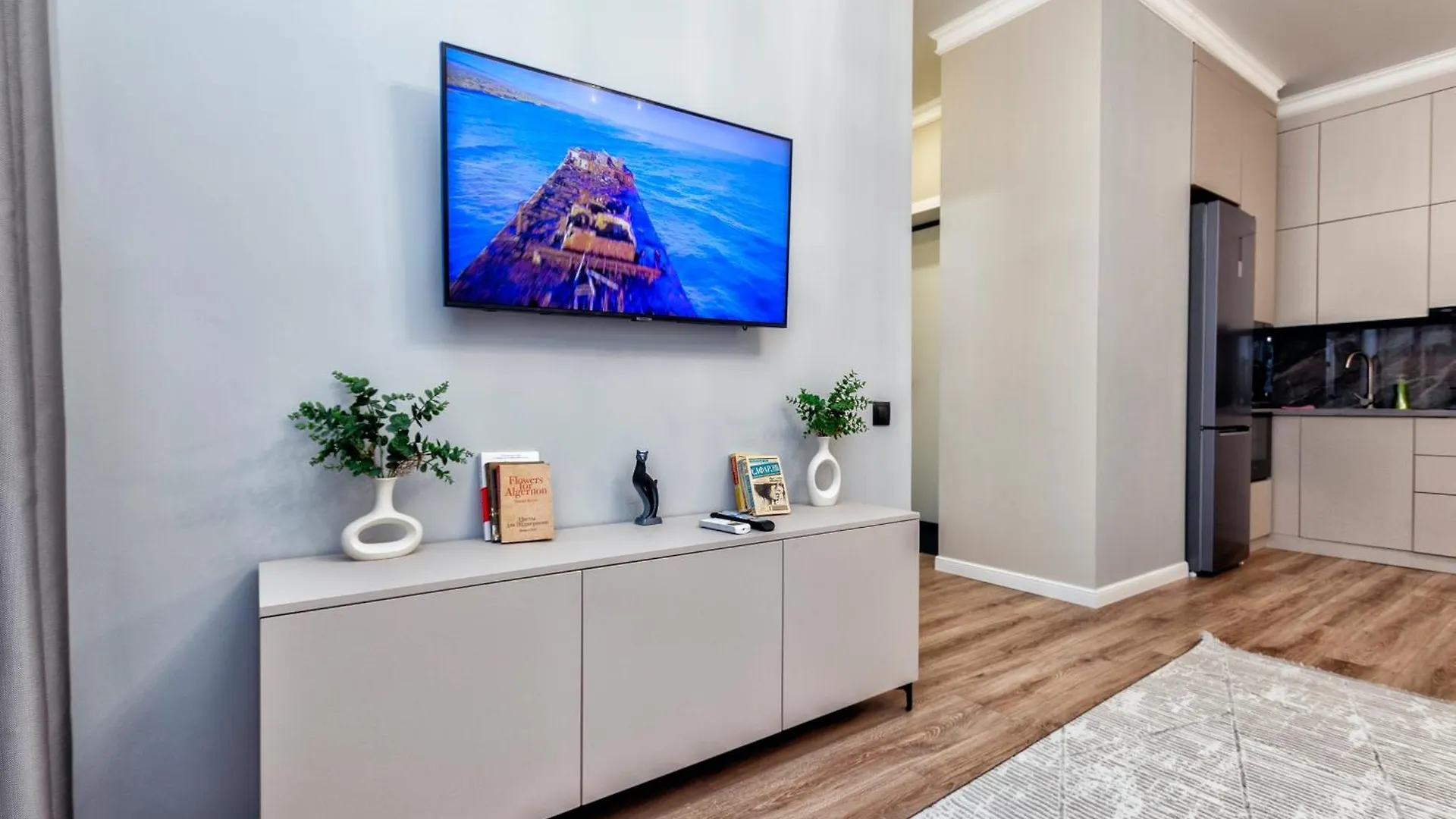 Grand Turan Comfort, Khanshatyr, Центр Города Astana Apartmán